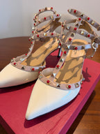 Valentino Garavani Rockstud Pumps