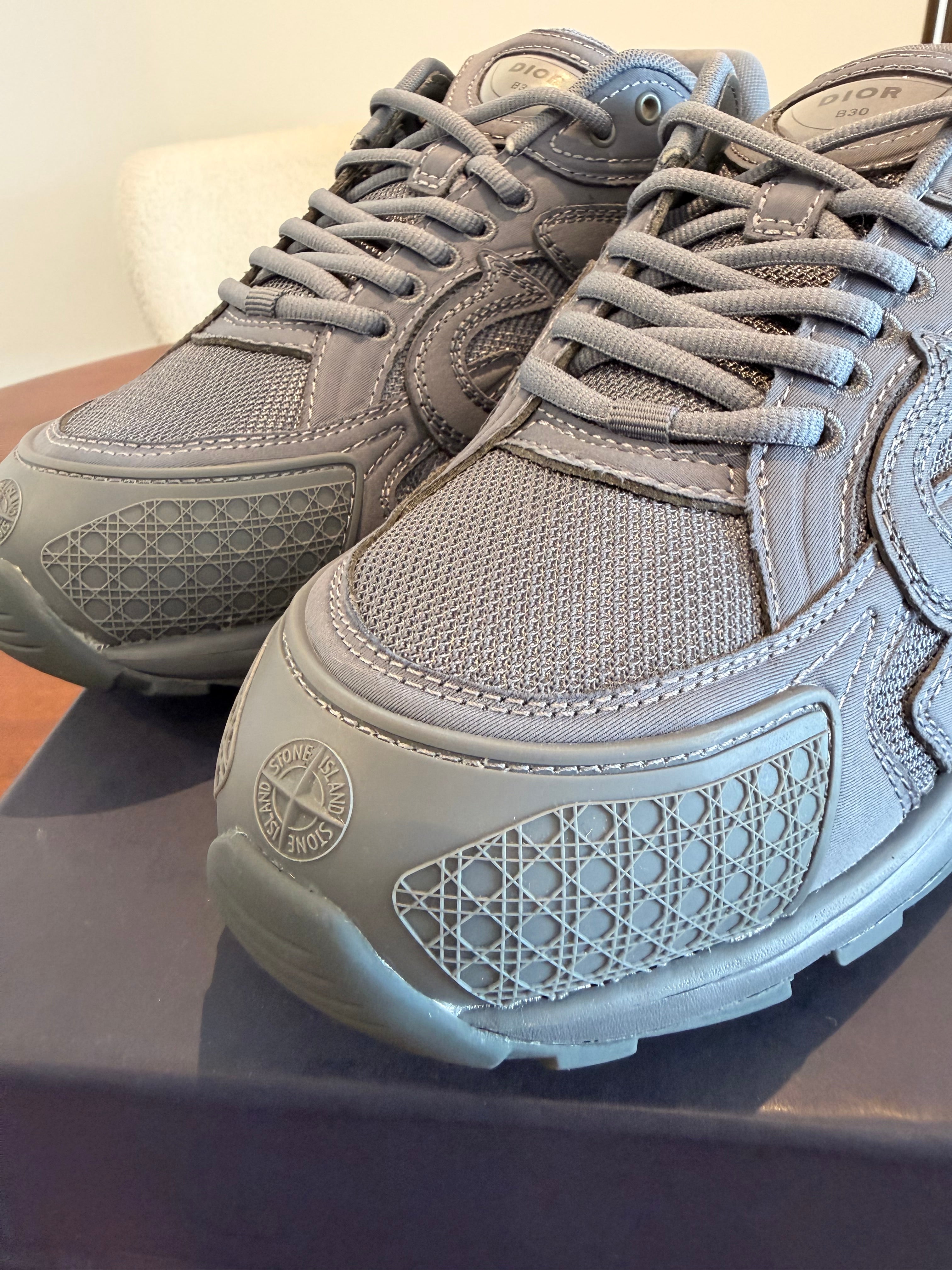 DIOR B30 x STONE ISLAND